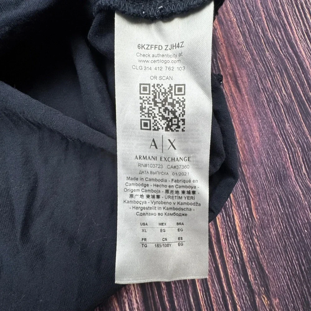Armani Exchange button collar
